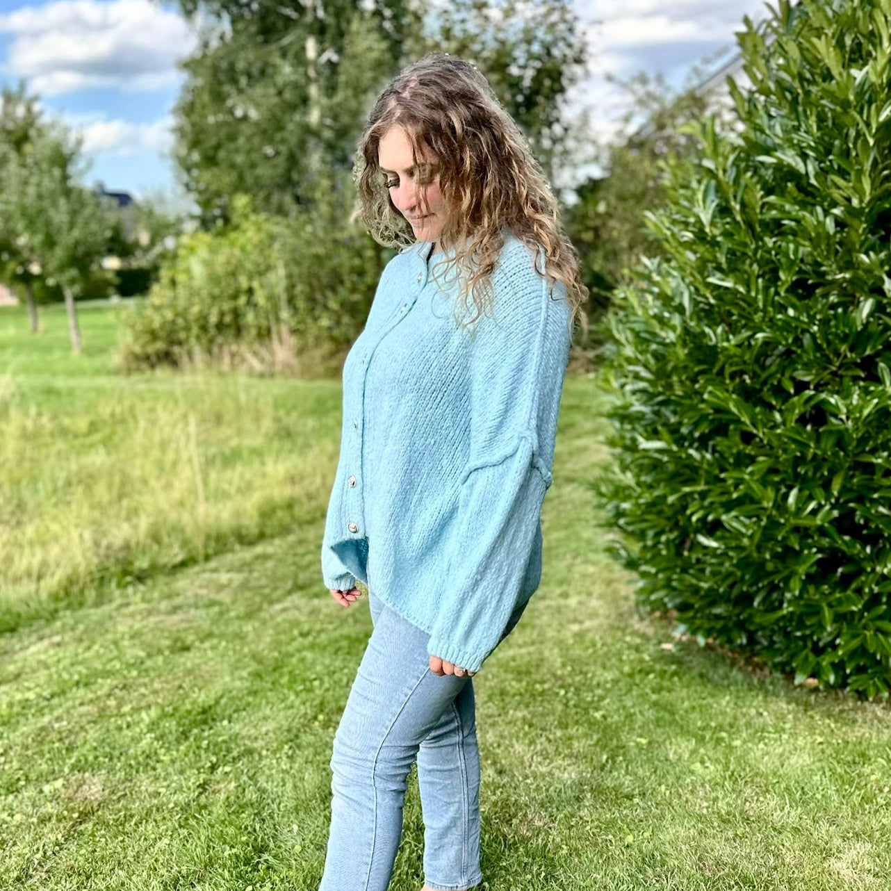 Hellblauer Oversized Cardigan Damen – Elegante Strickjacke