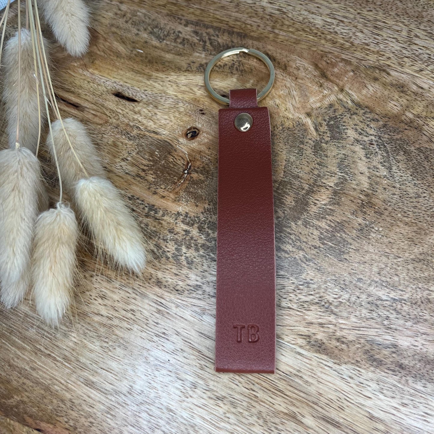 Schlüsselanhänger mit Initialen personalisiert Mitbringsel Hochzeit Geburtstag Muttertag Vatertag Valentinstag Geschenk Taschenanhänger