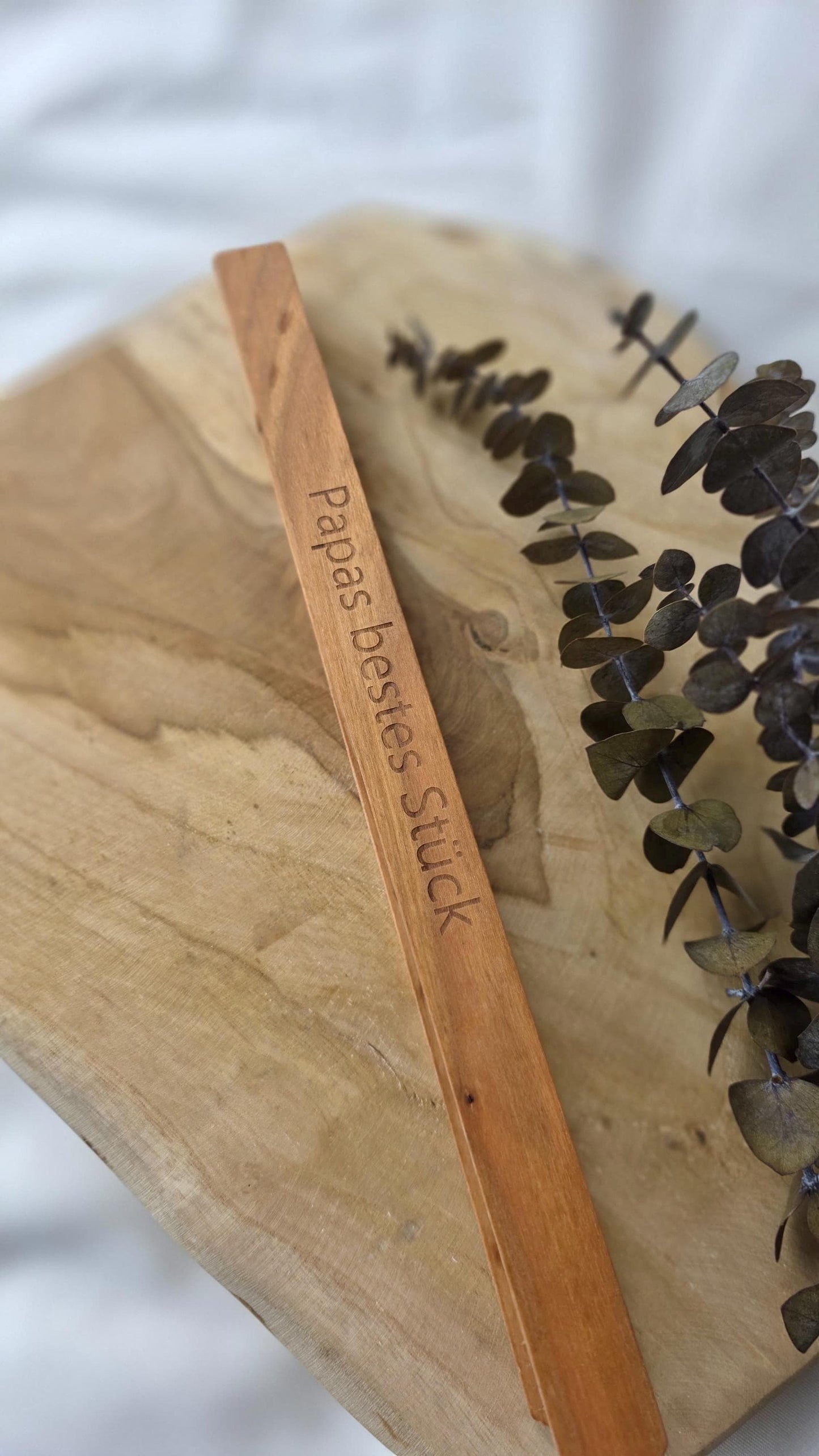 Sein bestes Stück - Grillzange aus Kirschholz – 30 cm FSC® zertifiziert | Witziges Grillgeschenk für Papa, Opa oder Männer