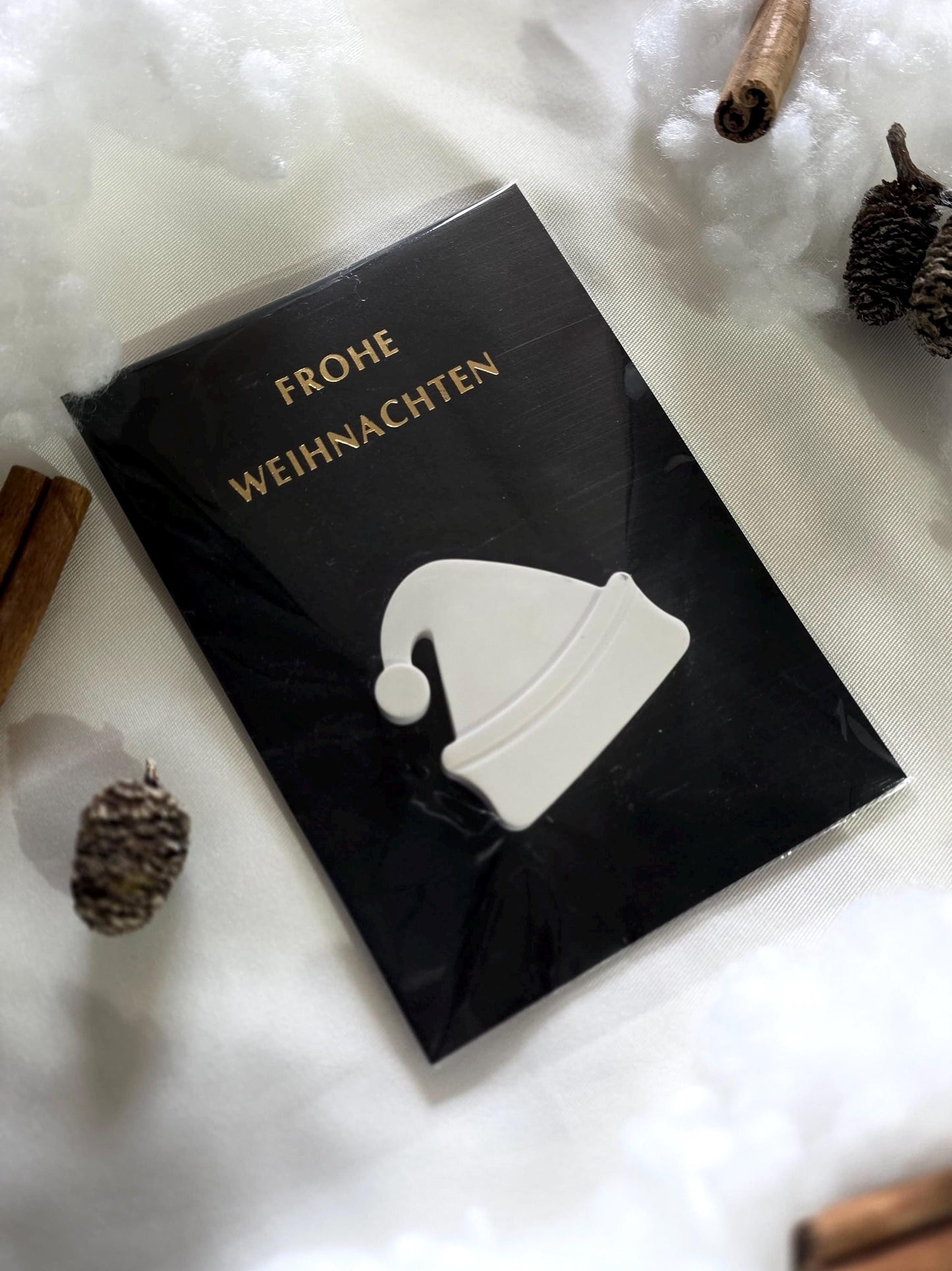 Weihnachtskarte A6 schwarz gold Frohe Weihnachten mit Figur (Schneemann, Baum, Lebkuchen) | Handmade Geschenk & Wichtelgeschenk