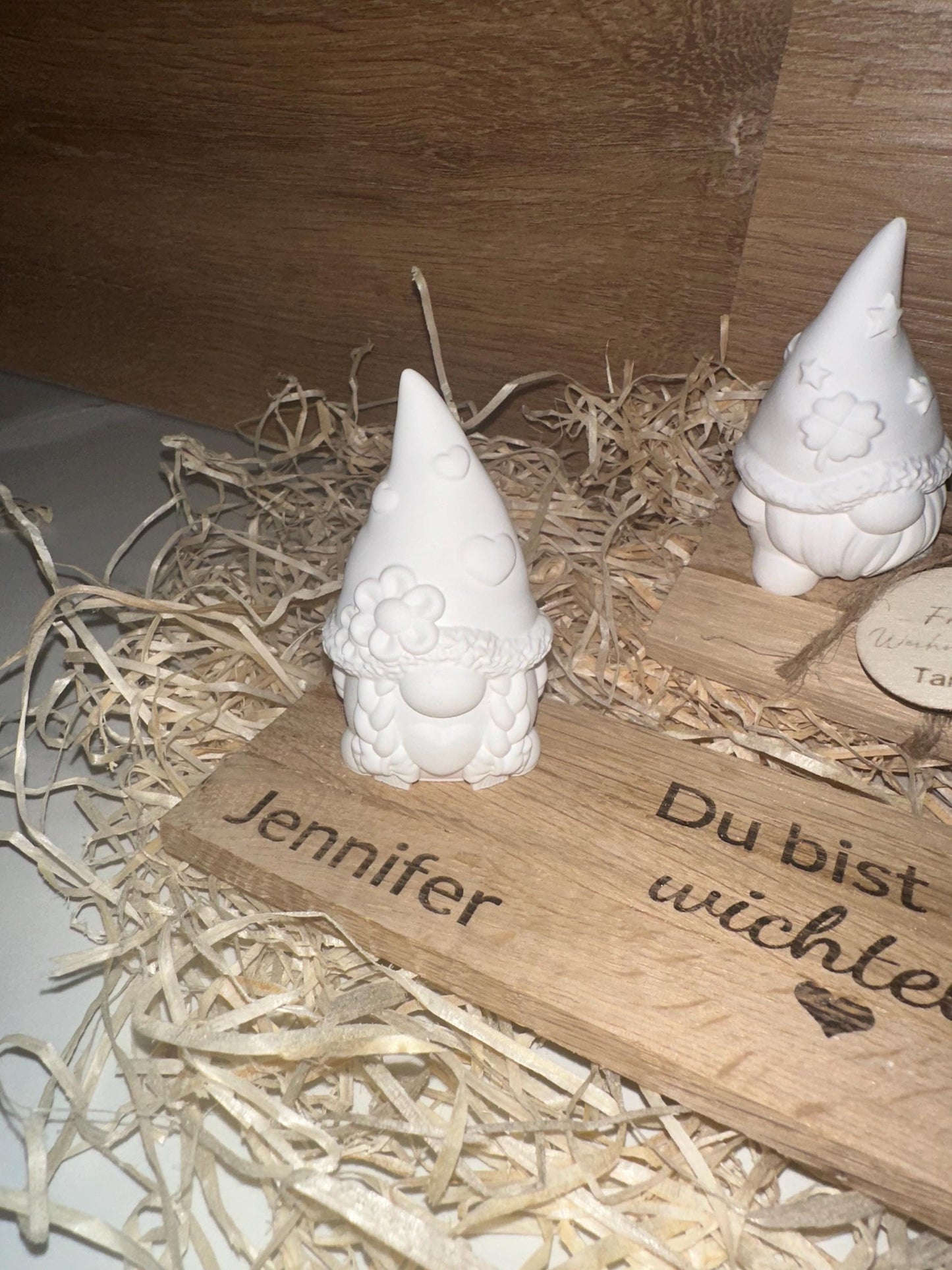 Wichtel aus Holz „Du bist mir wichtig“ | Graviertes Eichenholz mit Herz- oder Kleeblatt-Wichtel | Pesonalisiertes Geschenk