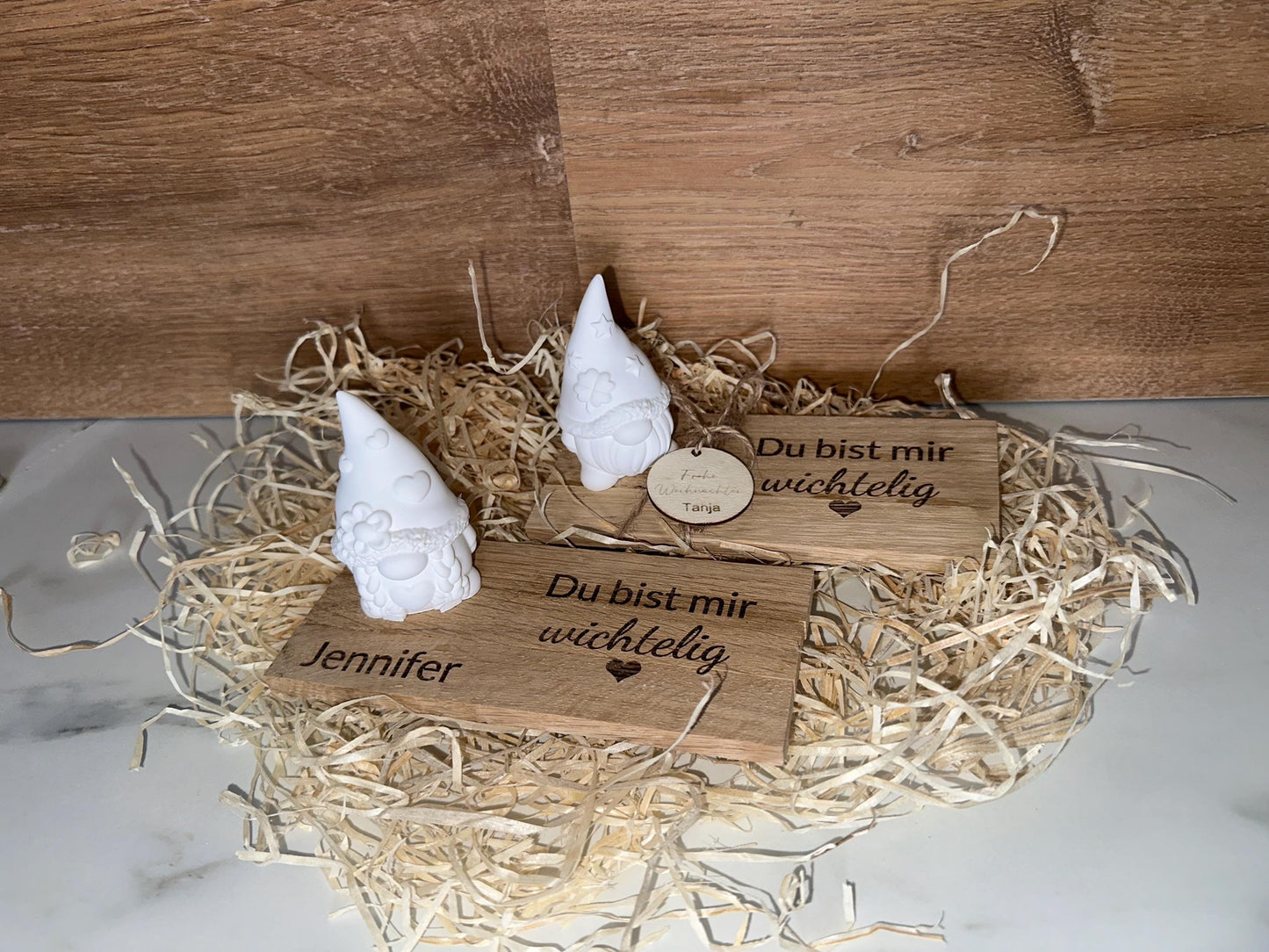 Wichtel aus Holz „Du bist mir wichtig“ | Graviertes Eichenholz mit Herz- oder Kleeblatt-Wichtel | Pesonalisiertes Geschenk