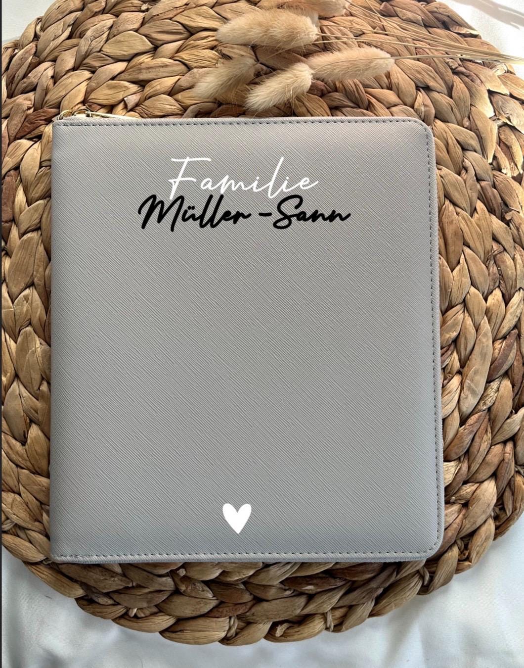 Familienorganizer für U-Hefte Impfpässe personalisierte Dokumentenmappe Familie personalisierter Organizer Untersuchungsheft Impfpass