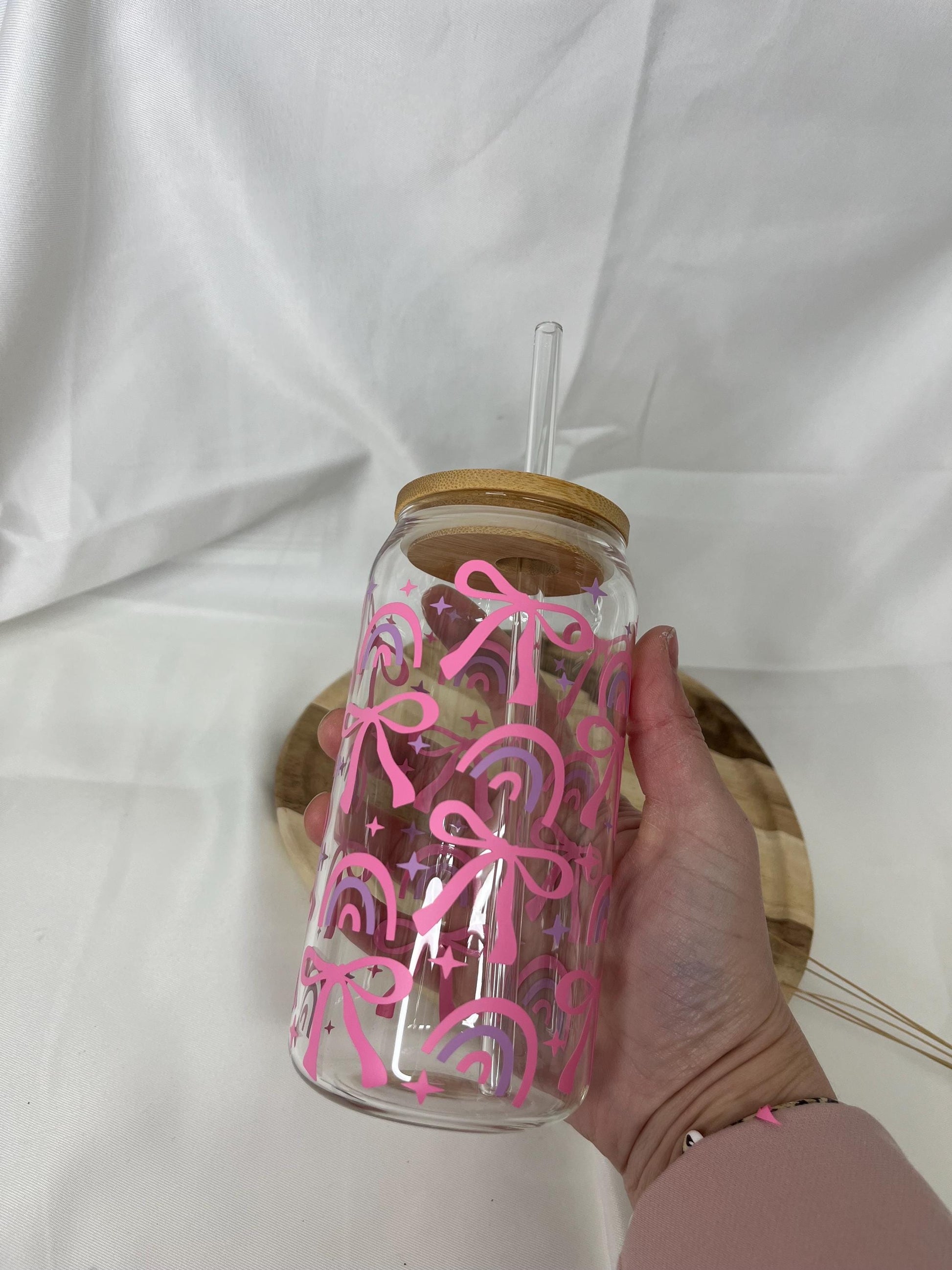 Tumbler Glas Geschenk Bow Schleife Trinkglas Girly rosa pink Rainbow Glas 20oz Trinkglas mit Strohhalm Geschenk für Sie Bambusdeckel