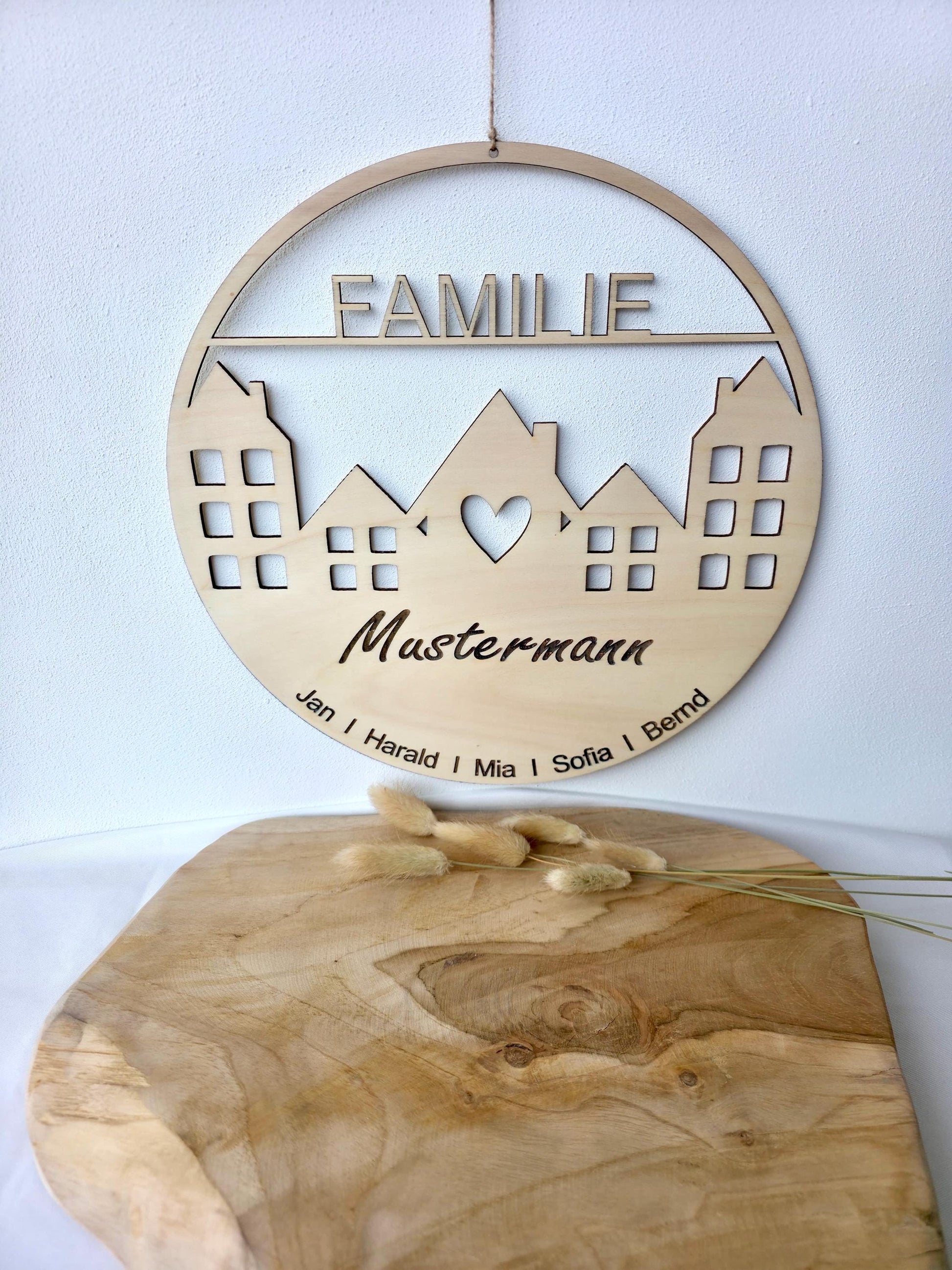 Haustürschild personalisiert Geschenk Patchworkfamilie personalisiert Familienschild aus Holz Familie Familienschild personalisiert