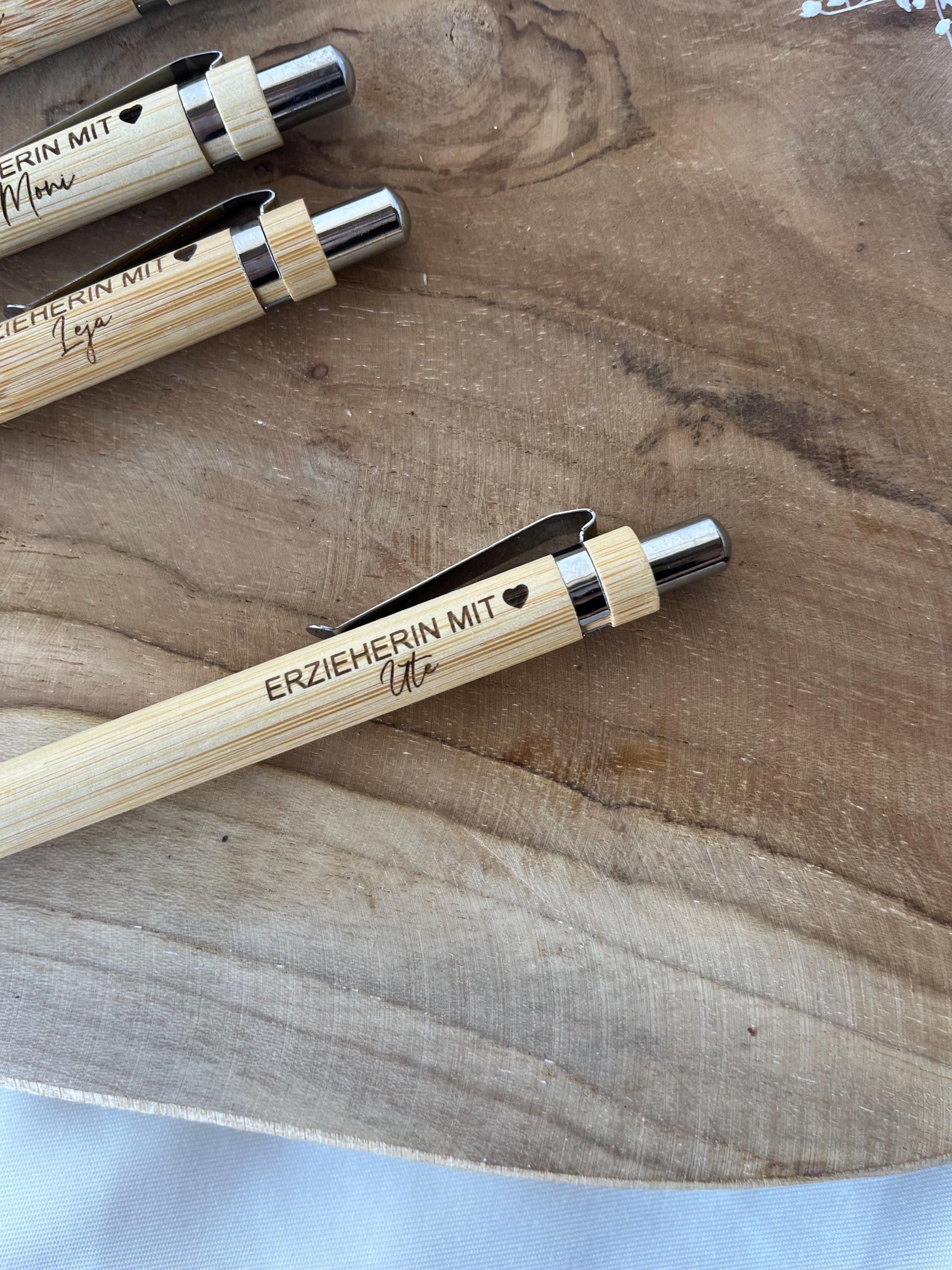 Kugelschreiber personalisiert für sie Geschenk für Erzieher Geschenk für Lehrer Geschenk personalisiert Dankeschön Lehrer mit Herz Erzieher