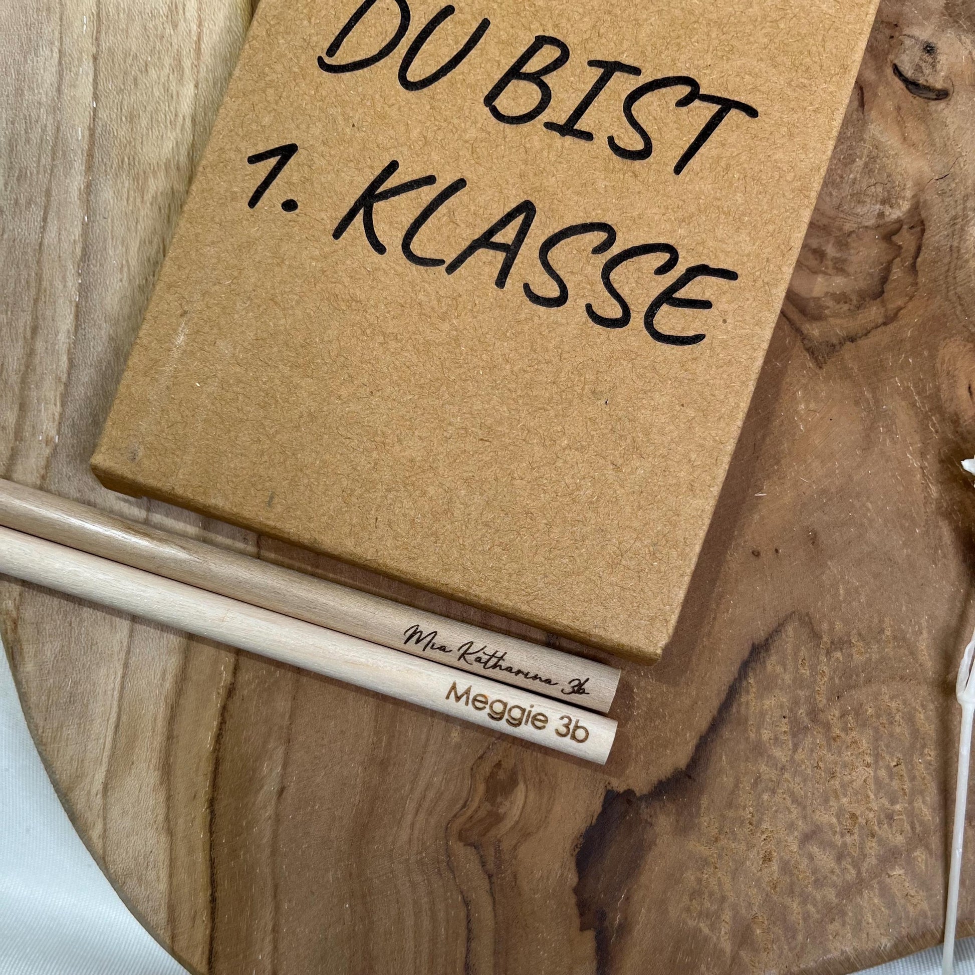 Einschulungsgeschenk Geschenk Einschulung Mädchen Geschenk Einschulung Junge Einschulung Geschenkverpackung Jute Personalisierte Buntstifte