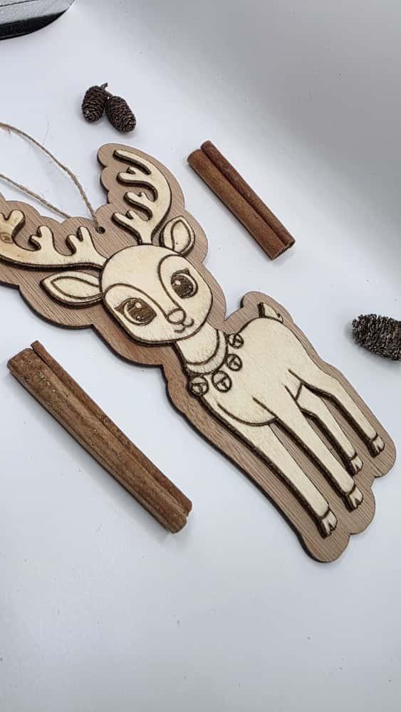 Holz Rentier Weihnachtsanhänger – natürliche & rustikale Weihnachtsdeko Holz | Skandi Weihnachten | Rentier Deko | Holzanhänger Weihnachten